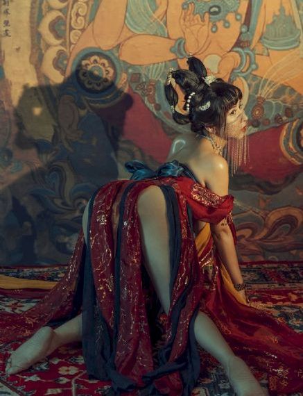 人妻白嫩爽AV无码视频在线-吉吉影音一一影视网