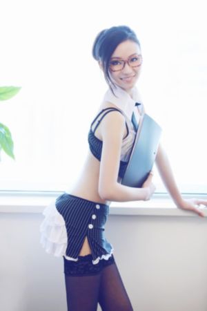 丝袜足交在线播放-看片免费欧美在线观看